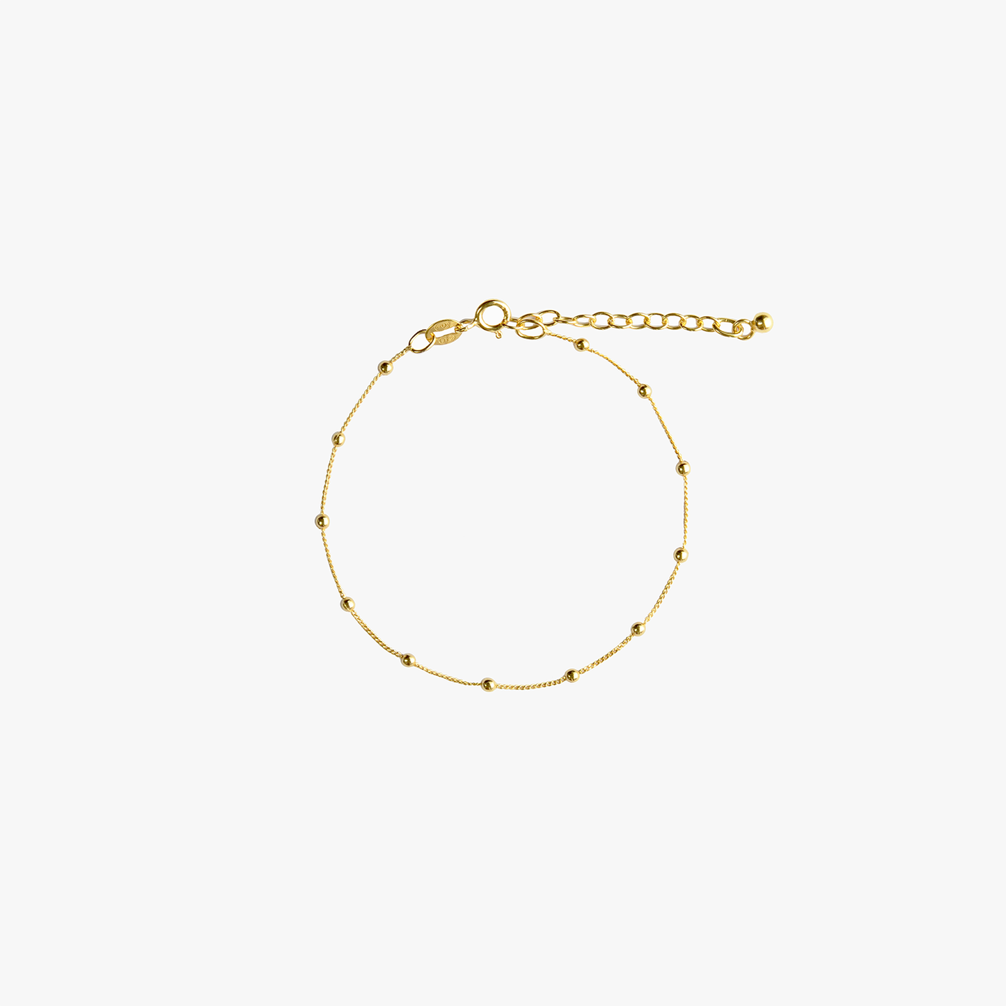 Armband mit Kugeln aus recyceltem Silber mit 18-Karat Gelbgold Vergoldung. In Italien und Deutschland produziert. Nachhaltiger Silberschmuck made in Italy.