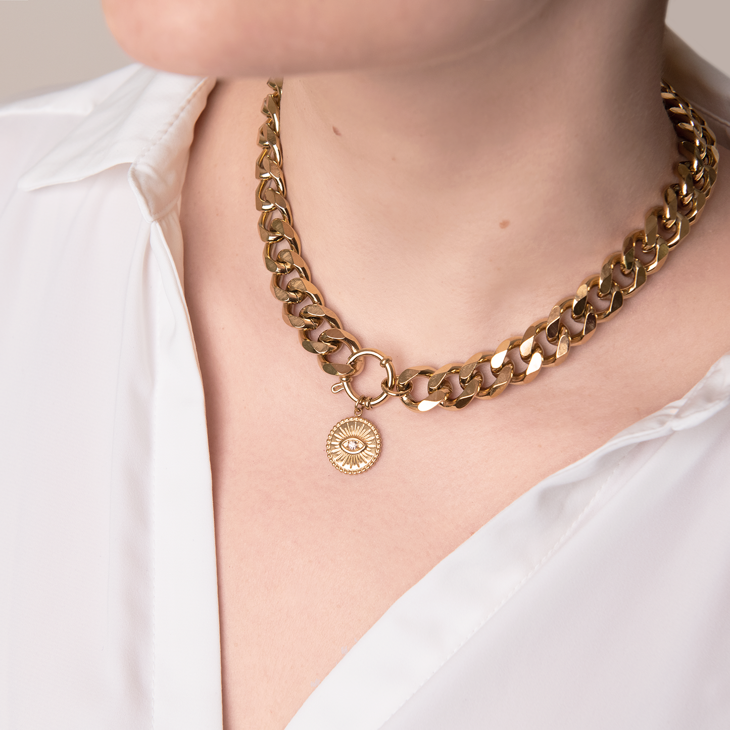 Produktfoto Statement Collier mit Anhänger - Halskette im Shop von COPARIE.
